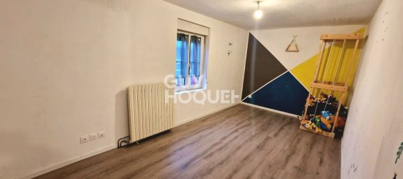 4 bedrooms House in Crecy-sur-Serre, France No. 42835 8