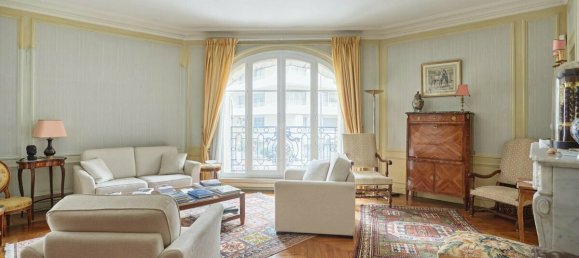 3 bedrooms Apartment in Paris, France No. 165229 5