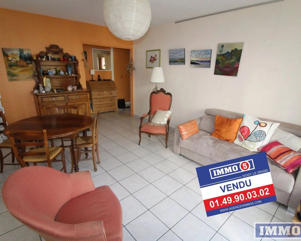 2 Schlafzimmer Wohnung in Noisy-le-Grand, France, Nr. 179738