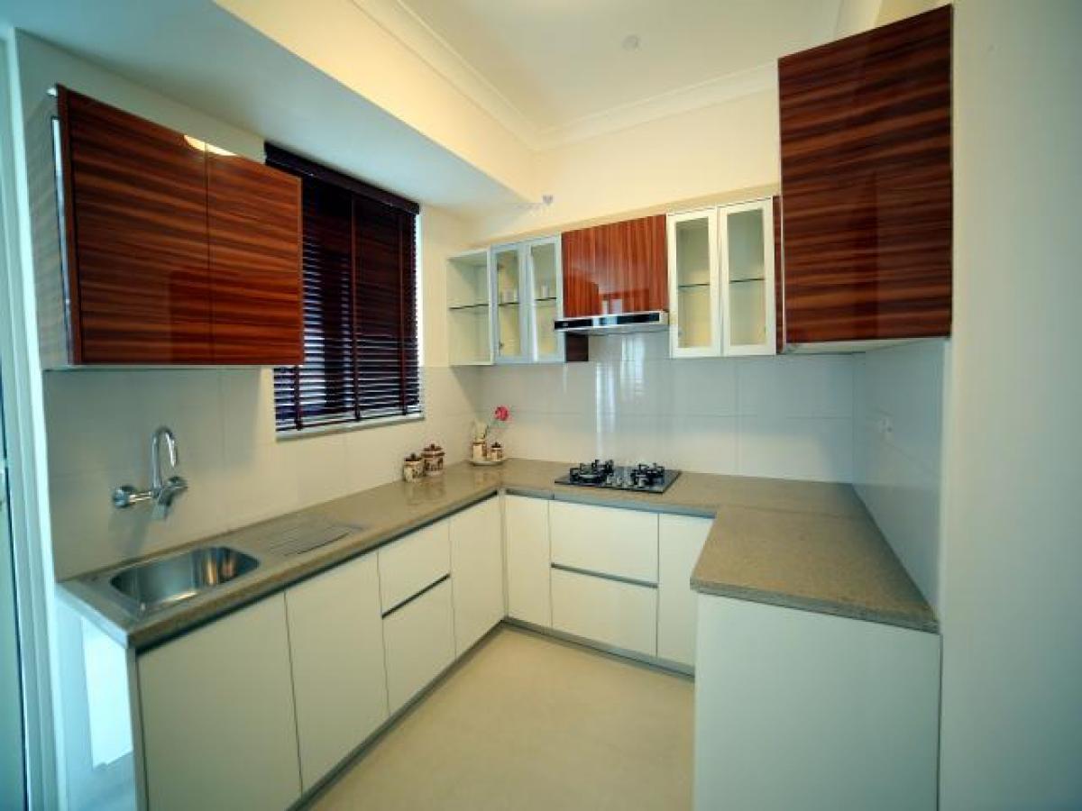 4 bedrooms House in Gurgaon, India No. 17923