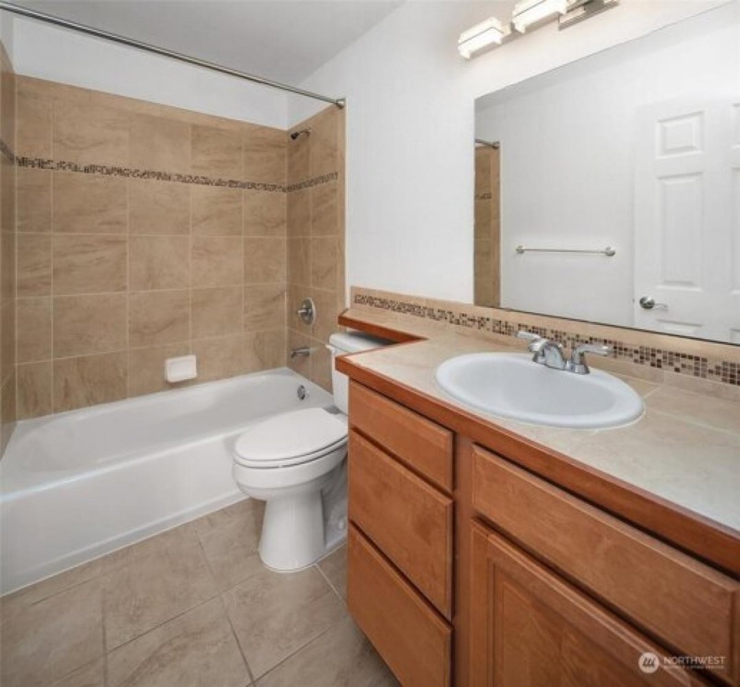 3 bedrooms House in Puyallup, USA No. 427129