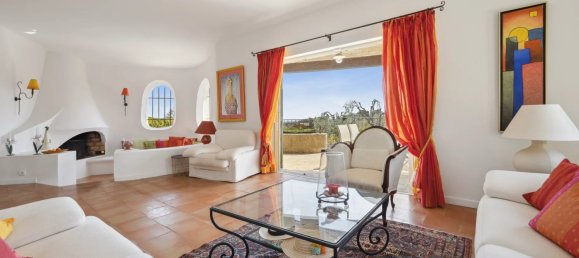 6 bedrooms Villa in Le Rouret, France No. 1419 5