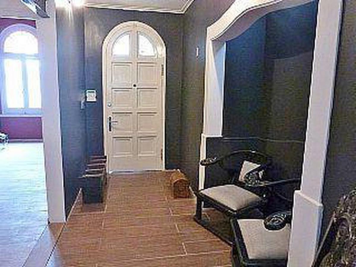 3 bedrooms House in Montevideo, Uruguay No. 4646