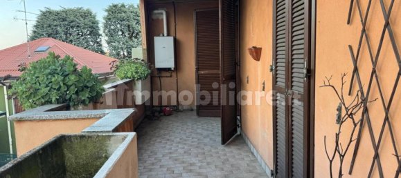 Apartamento de 2 dormitorios en Paderno Dugnano, Italy No. 331061 5