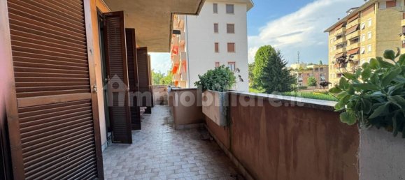 Apartamento de 2 dormitorios en Paderno Dugnano, Italy No. 331061 4
