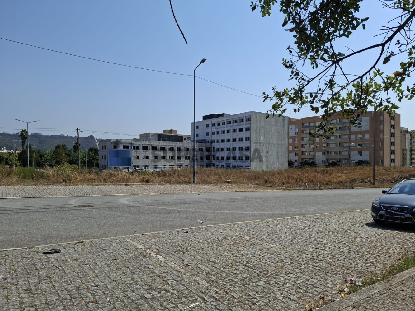  Land in Valongo, Portugal No. 295143