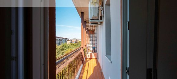 3 bedrooms Apartment in Modena, Italy No. 363908 16