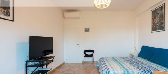 3 bedrooms Apartment in Modena, Italy No. 363908 5