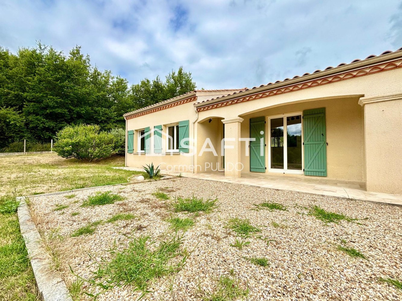 3 bedrooms House in Dordogne, France No. 276883