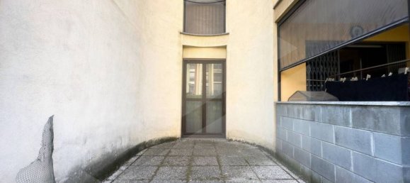 4 bedrooms Apartment in San Donato Milanese, Italy No. 360704 8