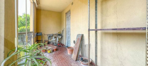 4 bedrooms Apartment in San Donato Milanese, Italy No. 360704 10