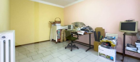 4 bedrooms Apartment in San Donato Milanese, Italy No. 360704 13