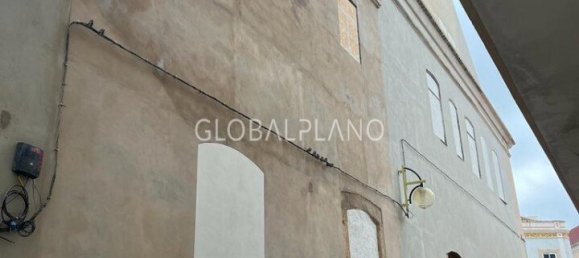 691m² Building in Portimao, Portugal No. 133630 8