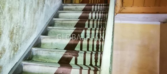 691m² Building in Portimao, Portugal No. 133630 5