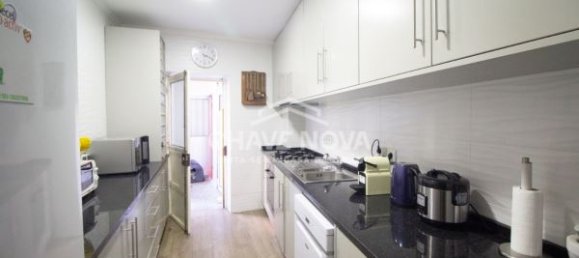  بناية في Porto, Portugal 450متر مربع رقم 51707 20