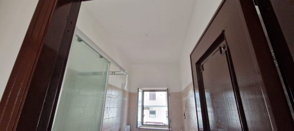 4-salle Appartement à Mascalucia, Italy No. 257057 32