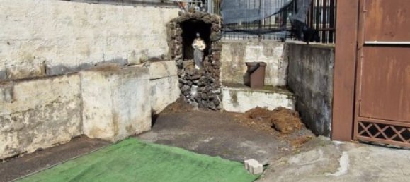 4-salle Appartement à Mascalucia, Italy No. 257057 11