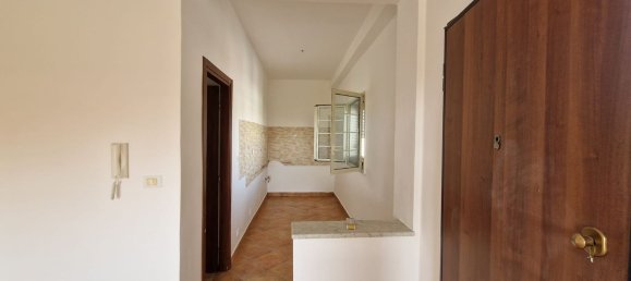 4-salle Appartement à Mascalucia, Italy No. 257057 25
