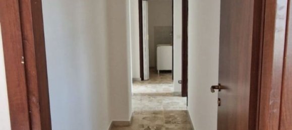 4-salle Appartement à Mascalucia, Italy No. 257057 27