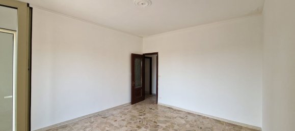 4-salle Appartement à Mascalucia, Italy No. 257057 16