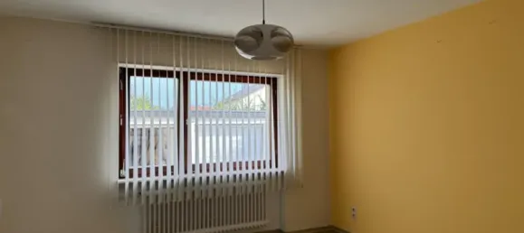 Moradia em banda de 8 divisões em Saarbrucken, Germany N.º 58713 3