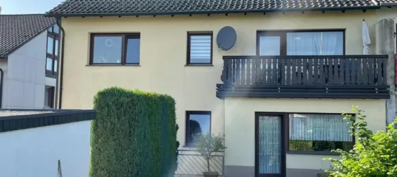 Moradia em banda de 8 divisões em Saarbrucken, Germany N.º 58713 11