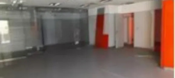 242m² Commercial property in Santarem, Portugal No. 71668 4