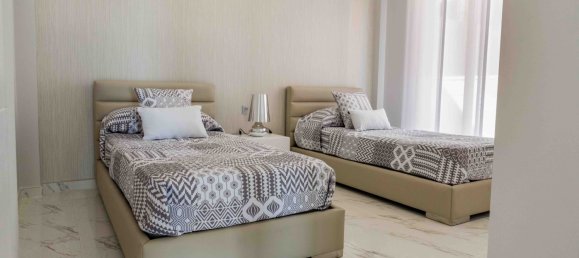 3 bedrooms Villa in Villamartin, Spain No. 9049 20