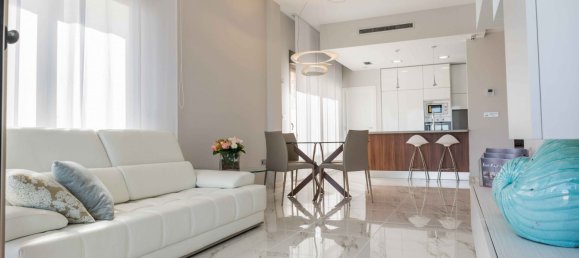 3 bedrooms Villa in Villamartin, Spain No. 9049 3