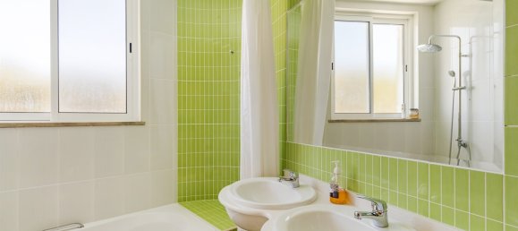 5 bedrooms Villa in Loule, Portugal No. 151883 4