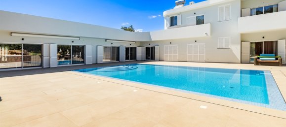 5 bedrooms Villa in Loule, Portugal No. 151883 14