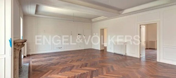 Apartamento de 3 dormitorios en Lecco, Italy No. 132097 7