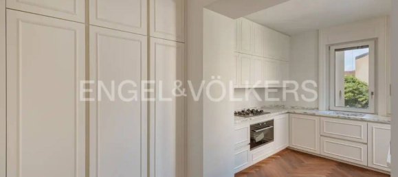 Apartamento de 3 dormitorios en Lecco, Italy No. 132097 11