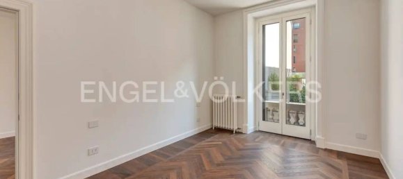 Apartamento de 3 dormitorios en Lecco, Italy No. 132097 12