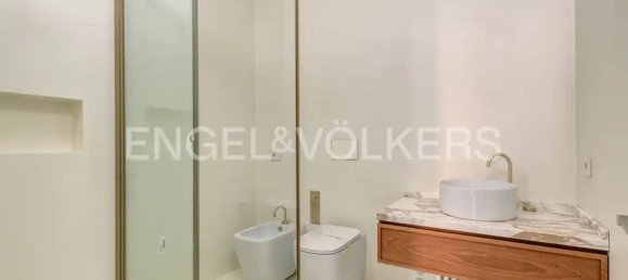 Apartamento de 3 dormitorios en Lecco, Italy No. 132097 16
