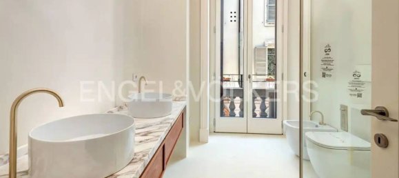 Apartamento de 3 dormitorios en Lecco, Italy No. 132097 15