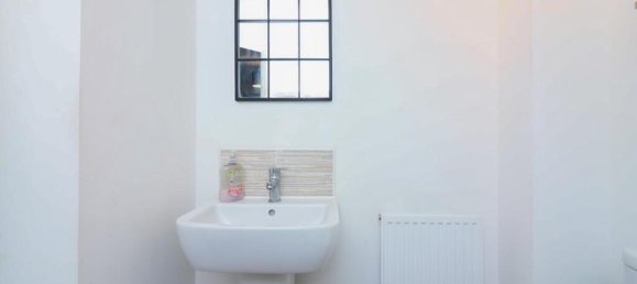 4 Schlafzimmer Haus in Bridgwater, United Kingdom, Nr. 13632 12