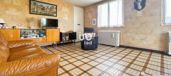 4 bedrooms House in Yonne, France No. 304482 15