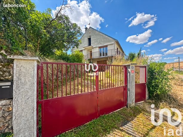 4 bedrooms House in Yonne, France No. 304482