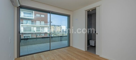 4 bedrooms Duplex in Vila Nova de Gaia, Portugal No. 128205 26