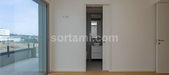 4 bedrooms Duplex in Vila Nova de Gaia, Portugal No. 128205 40