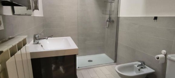 3 rooms Apartment in Massa, Italy No. 79490 9