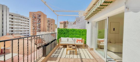 Ático de 2 dormitorios en Fuengirola, Spain No. 184920 2