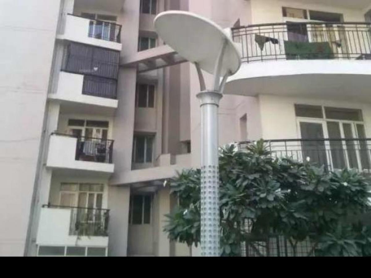 3 bedrooms House in Ghaziabad, India No. 56221