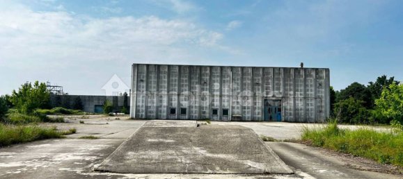 Lagerhaus in Vercelli, Italy 7000m², Nr. 207052 24