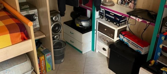 Дом с 4 комнатами в Каррара, Италия № 35705 16