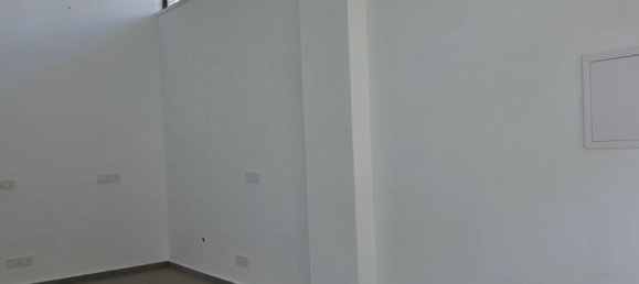 1 room Shop in Nicosia, Cyprus No. 25990 8