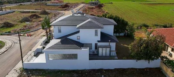 4 bedrooms Commercial property in Tseri, Cyprus No. 20406 6