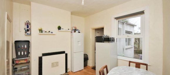 2 bedrooms Commercial property in Thornton Heath, United Kingdom No. 11609 11