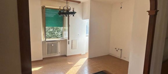 5 rooms Apartment in Piombino, Italy No. 278516 8